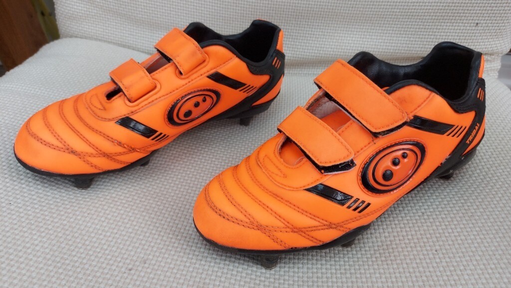 optimum velcro football boots